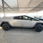 Tesla Cybertruck 2025 Model Year Foundation Series - Thumbnail 4