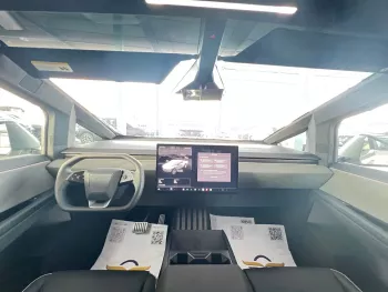 Tesla Cybertruck 2025 Model Year Foundation Series