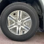 TOYOTA FORTUNER 2.7L FULL OPTION PETROL 2024 MODEL YEAR WHITE COLOR - Thumbnail 11