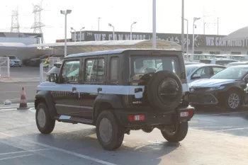 Suzuki Jimny GLX 1.5L Petrol GCC Specs 2024 Model Year Black Color Exterior