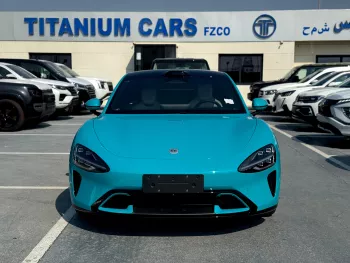 Xiaomi SU7 MAX 495kW Pure Electric 2024 Model Year Aqua Blue Color Exterior