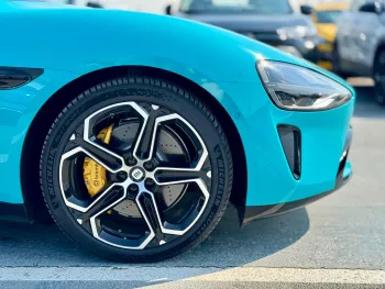 Xiaomi SU7 MAX 495kW Pure Electric 2024 Model Year Aqua Blue Color Exterior