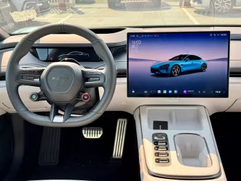 Xiaomi SU7 MAX 495kW Pure Electric 2024 Model Year Aqua Blue Color Exterior