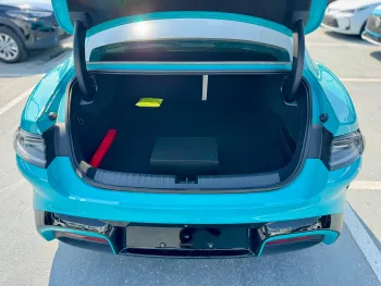 Xiaomi SU7 MAX 495kW Pure Electric 2024 Model Year Aqua Blue Color Exterior