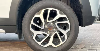 SUZUKI FRONX 2025 MODEL YEAR 1.5L GLX 2WD 4AT WHITE COLOR