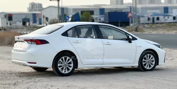 Toyota Corolla 1.8L Hybrid Elite White Color Exterior Black Interior