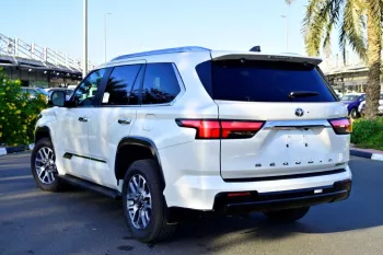 TOYOTA SEQUOIA 1794 EDITION HYBRID 2025 MODEL YEAR V6 WHITE COLOR