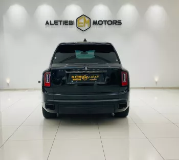 ROLLS ROYCE CULLINAN 2022 MODEL YEAR BLACK COLOR EXTERIOR