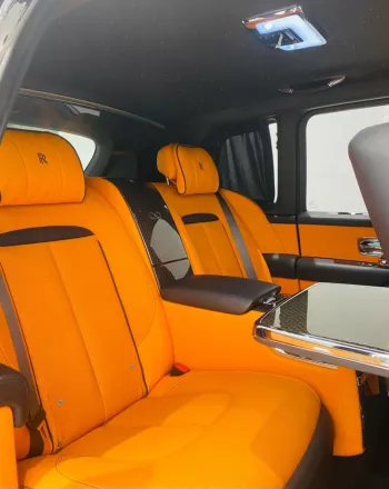 ROLLS ROYCE CULLINAN 2022 MODEL YEAR BLACK COLOR EXTERIOR