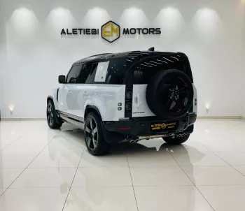 LAND ROVER DEFENDER 110 HSE P525 V8 EDITION 2024 MODEL YEAR WHITE COLOR