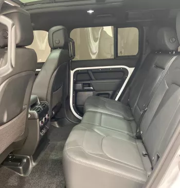 LAND ROVER DEFENDER 110 HSE P525 V8 EDITION 2024 MODEL YEAR WHITE COLOR