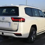 TOYOTA LAND CRUISER 300 GXR 2025 MODEL YEAR V6 3.3L DIESEL WHITE COLOR - Thumbnail 4