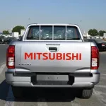 MITSUBISHI L200 2025 MODEL YEAR DOUBLE CAB GLS PETROL SILVER COLOR - Thumbnail 2