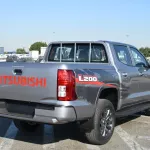 MITSUBISHI L200 2025 MODEL YEAR DOUBLE CAB GLS PETROL SILVER COLOR - Thumbnail 4
