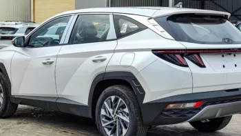 Hyundai Tucson 2024 Model year 1.5L Turbo White Color Exterior Black Interior
