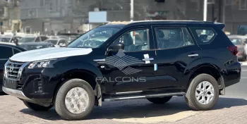Nissan X-TERRA 2.5L 2023 Model Year 4WD SE 7AT Black Color Exterior