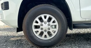 Mitsubishi L200 2024 Model Year New Face 5MT Petrol DC 4WD 2.4L GLX