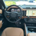 Land Rover Defender 110 HSE 2024 Model Year GCC Specs Black Color Exterior - Thumbnail 9
