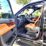 LINCOLN NAVIGATOR 2022 MODEL YEAR BLACK COLOR EXTERIOR - Thumbnail 6