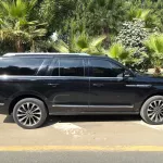 LINCOLN NAVIGATOR 2022 MODEL YEAR BLACK COLOR EXTERIOR - Thumbnail 20