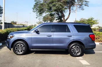 FORD EXPEDITION XLT 2023 MODEL YEAR BLUE COLOR WITH WARRANTY