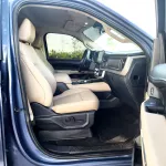 FORD EXPEDITION XLT 2023 MODEL YEAR BLUE COLOR WITH WARRANTY - Thumbnail 20