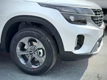 Kia Seltos LX Comfort 1.5L Petrol 2024 Model Year White Color Exterior