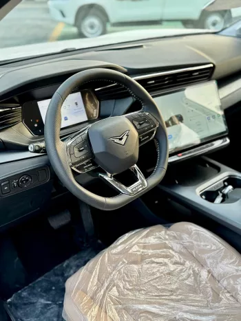 Kaiyi X7 1.6L 2024 Model Year 7 Seater Gray Color Exterior