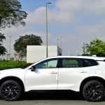 TOYOTA CROWN SIGNIA LIMITED 2025 MODEL YEAR HYBRID WHITE COLOR - Thumbnail 5