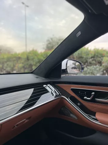 Mercedes-Benz S580 2023 Model Year Under warranty and Contract Services