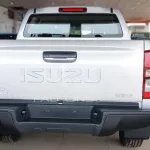 ISUZU D-MAX 2024 MODEL YEAR 2.5L DIESEL DC 4X4 WHITE COLOR EXTERIOR - Thumbnail 2
