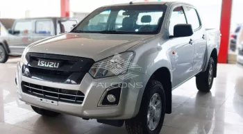 ISUZU D-MAX 2024 MODEL YEAR 2.5L DIESEL DC 4X4 WHITE COLOR EXTERIOR