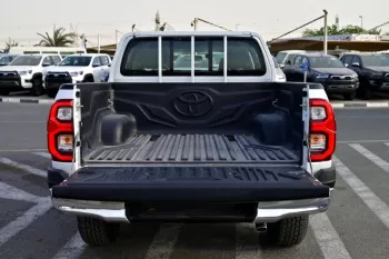 TOYOTA HILUX DOUBLE CAB PICKUP VX 2025 MODEL YEAR PETROL 4WD AUTOMATIC