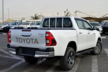TOYOTA HILUX DOUBLE CAB PICKUP VX 2025 MODEL YEAR PETROL 4WD AUTOMATIC