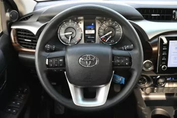 TOYOTA HILUX DOUBLE CAB PICKUP VX 2025 MODEL YEAR PETROL 4WD AUTOMATIC