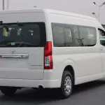 RHD - TOYOTA HIACE 2024 MODEL YEAR 2.8L DIESEL 15 SEATER HIGH ROOF - Thumbnail 3