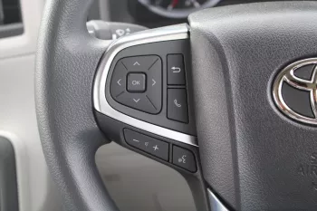 RHD - TOYOTA HIACE 2024 MODEL YEAR 2.8L DIESEL 15 SEATER HIGH ROOF