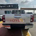 TOYOTA HILUX LIMITED 2.4L DIESEL 2026 MODEL YEAR 4X4 A/T WHITE COLOR - Thumbnail 5