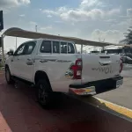 TOYOTA HILUX LIMITED 2.4L DIESEL 2026 MODEL YEAR 4X4 A/T WHITE COLOR - Thumbnail 6