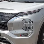 MITSUBISHI OUTLANDER 2025 MODEL YEAR 2.5L PETROL FWD SILVER COLOR - Thumbnail 7
