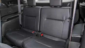 MITSUBISHI OUTLANDER 2025 MODEL YEAR 2.5L PETROL FWD SILVER COLOR