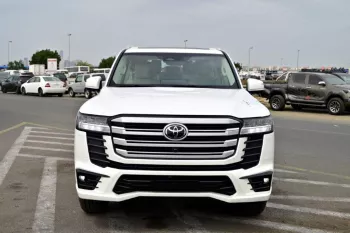 TOYOTA LAND CRUISER 300 VX+ 2025 MODEL YEAR WHITE COLOR EXTERIOR
