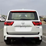 TOYOTA LAND CRUISER 300 VX+ 2025 MODEL YEAR WHITE COLOR EXTERIOR - Thumbnail 2