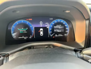 TOYOTA CAMRY 2.5L HYBRID 2025 MODEL YEAR WHITE COLOR