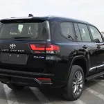 TOYOTA LAND CRUISER 300 GXR 2025 MODEL YEAR BLACK COLOR EXTERIOR - Thumbnail 4