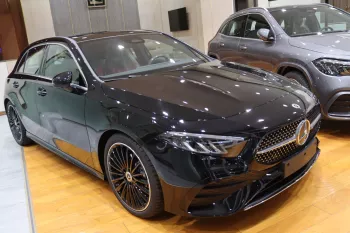 MERCEDES BENZ A 200 1.3L 2025 MODEL YEAR BLACK COLOR EXTERIOR