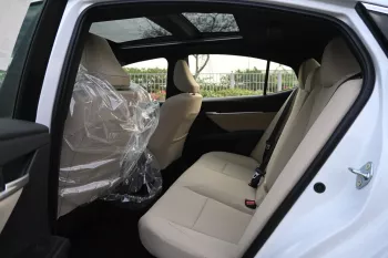 Toyota Camry 2.5L Hybrid FWD 2025 Model Year White Color Exterior
