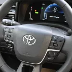 Toyota Camry 2.5L Hybrid FWD 2025 Model Year White Color Exterior - Thumbnail 6