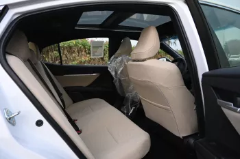 Toyota Camry 2.5L Hybrid FWD 2025 Model Year White Color Exterior