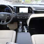 Toyota Camry 2.5L Hybrid FWD 2025 Model Year White Color Exterior - Thumbnail 5